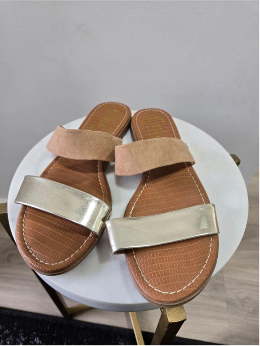 Women's Circus by Sam Edelman Sandals Size 8 Brown Gold